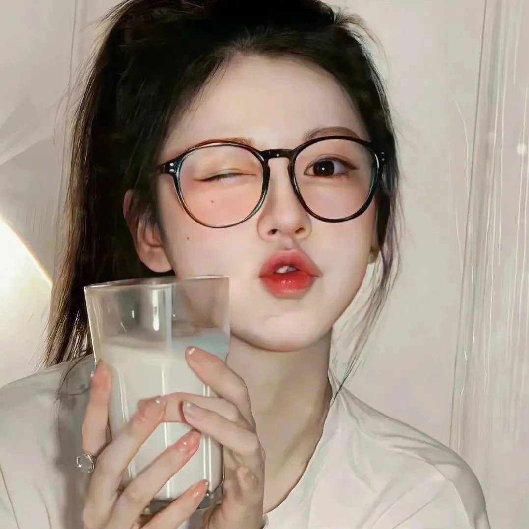 拜金女王的性爱派对 在线观看封面